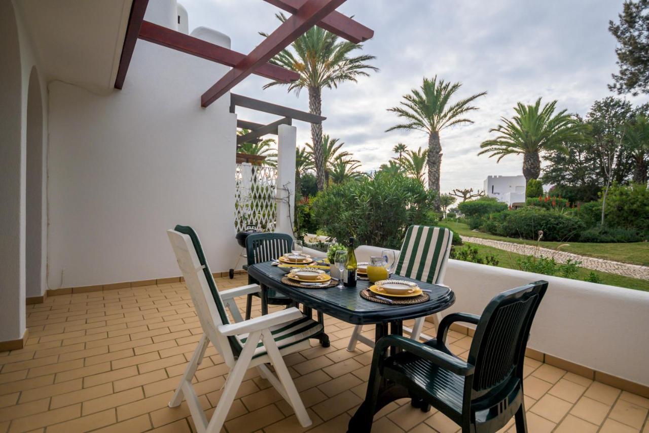 Superb Beach Townhouse At Vila Gaivota Resort Ferragudo Dış mekan fotoğraf